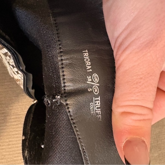 Truffle Collection European Snakeskin Pointed Tow Cowboy Boots - Picture 4 of 6